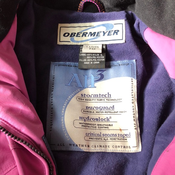 Skiing Coat - Picture 2 of 5